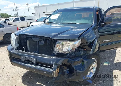 2005 Toyota Tacoma Prerunner V6 z USA, uszkodzony, nr VIN 3TMJU62N85M001938